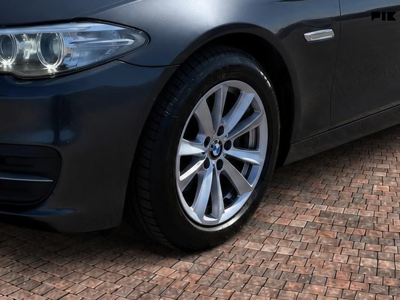 BMW 518d Exclusive Line Facelift Kamera LED
