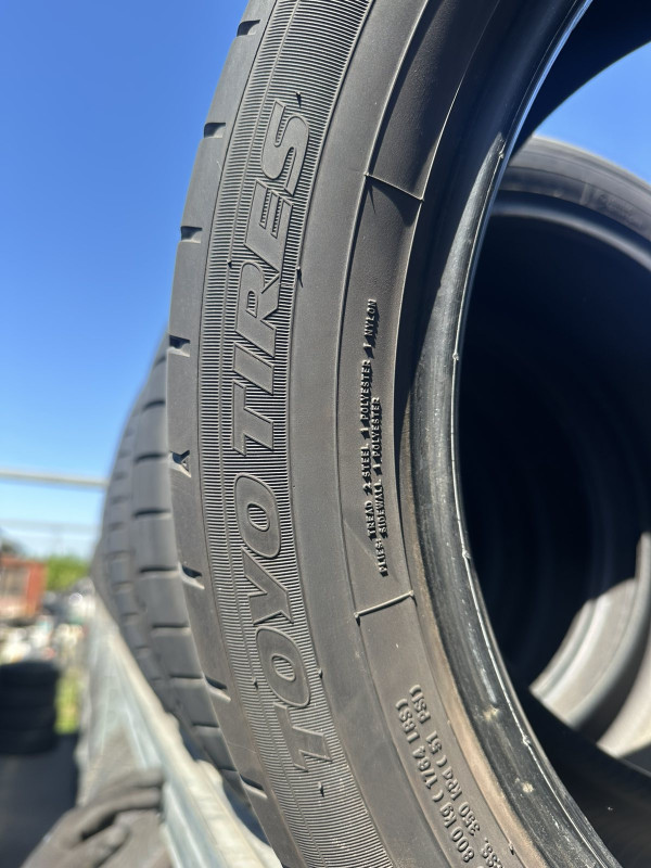 GUME TOYO TIRES 235/50 R20