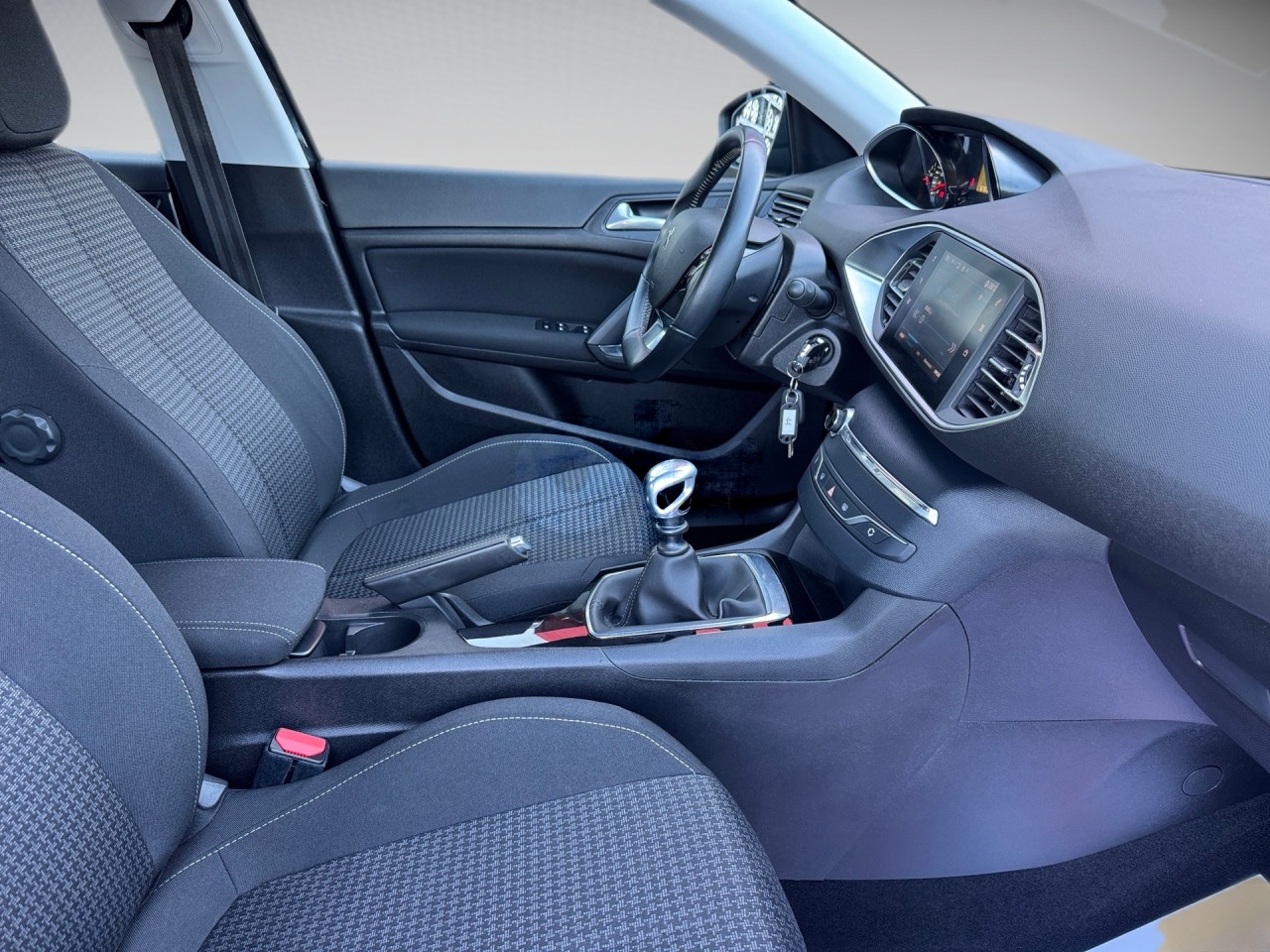 Peugeot 308 1.5 BlueHDI