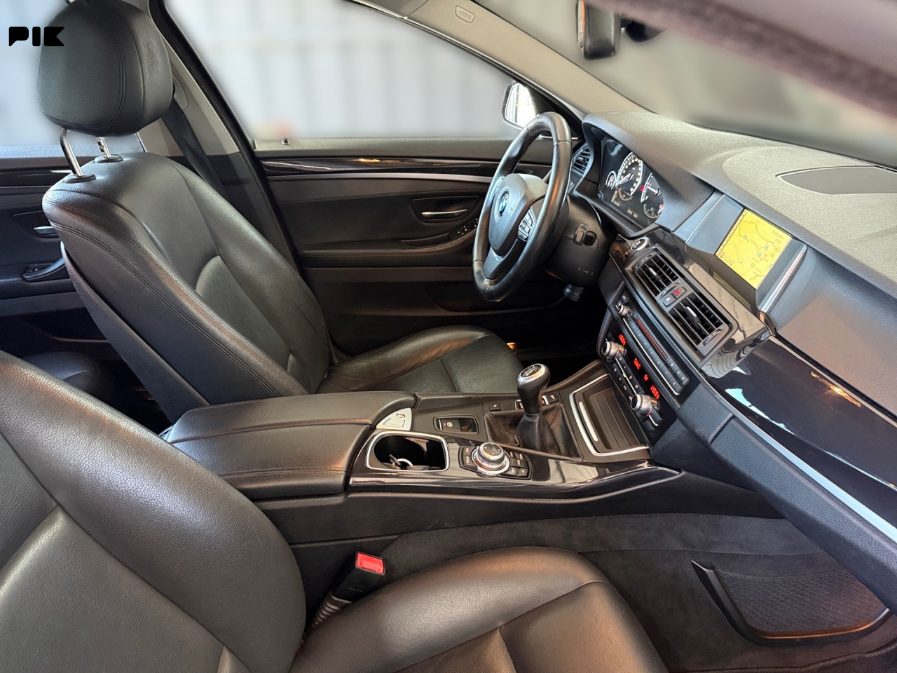 BMW 518d Exclusive Line Facelift Kamera LED