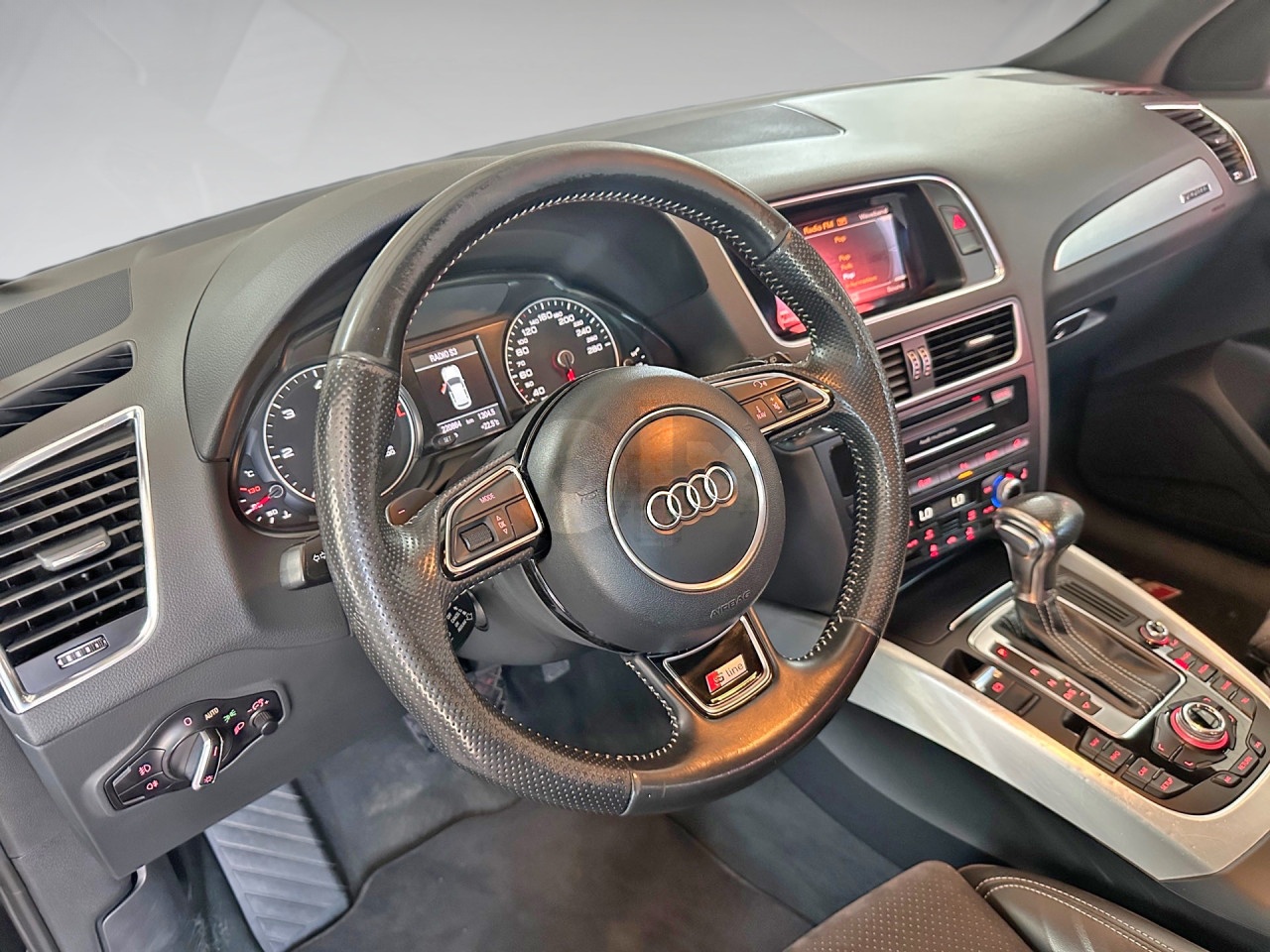 Audi Q5 2.0 TDI Quattro S line S tronic 190 KS  Kamera Grijači