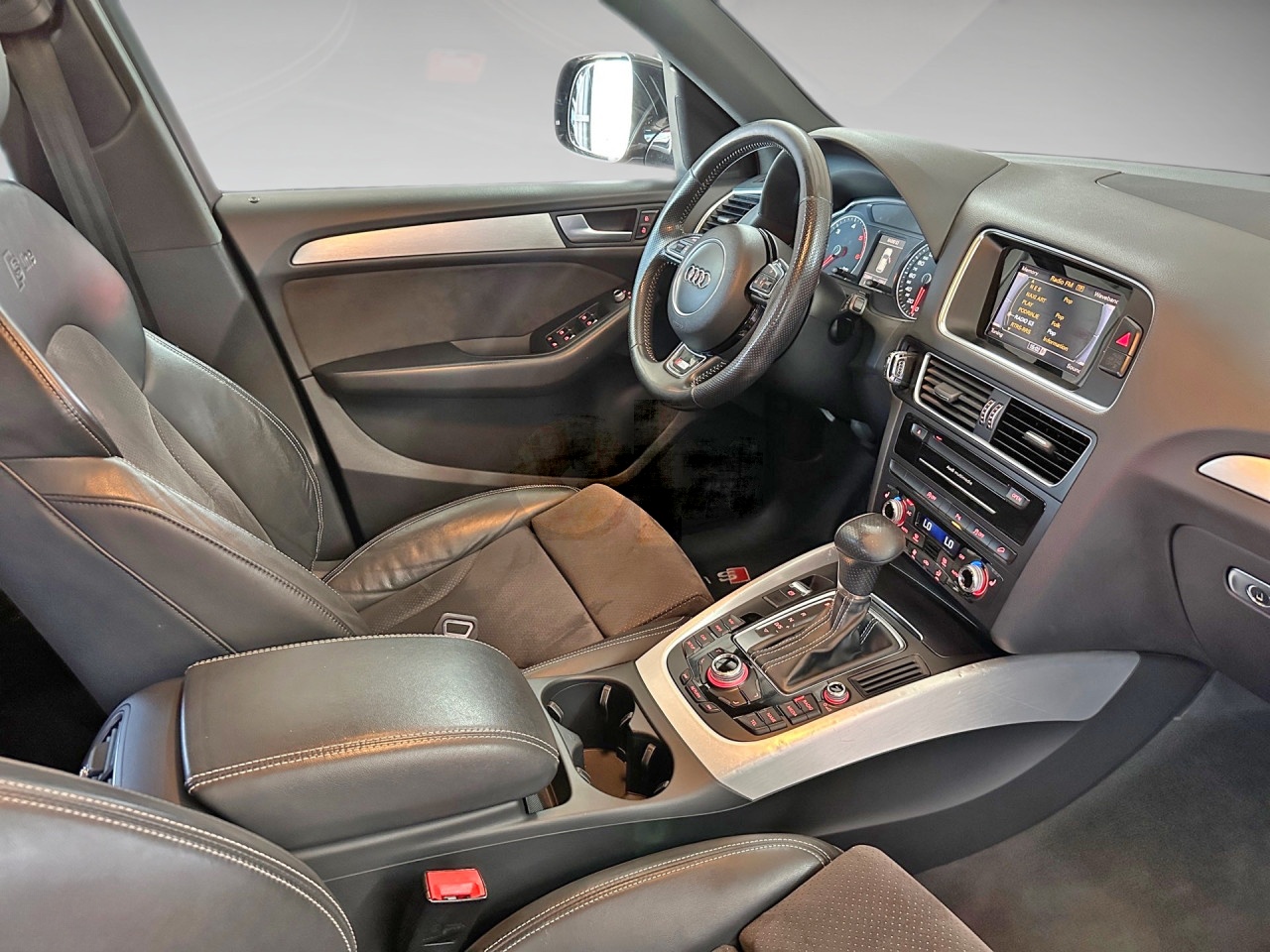 Audi Q5 2.0 TDI Quattro S line S tronic 190 KS  Kamera Grijači