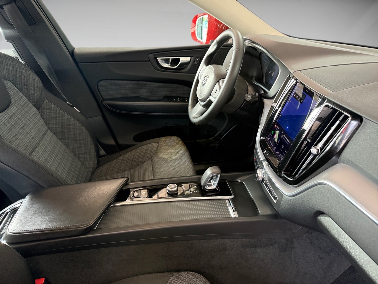 Volvo XC 60 B4 D AWD MOMENTUM PRO