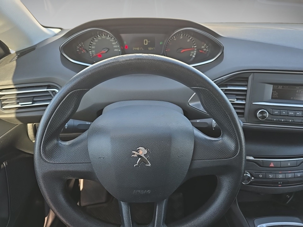 Peugeot 308 1.6 HDI 2015god