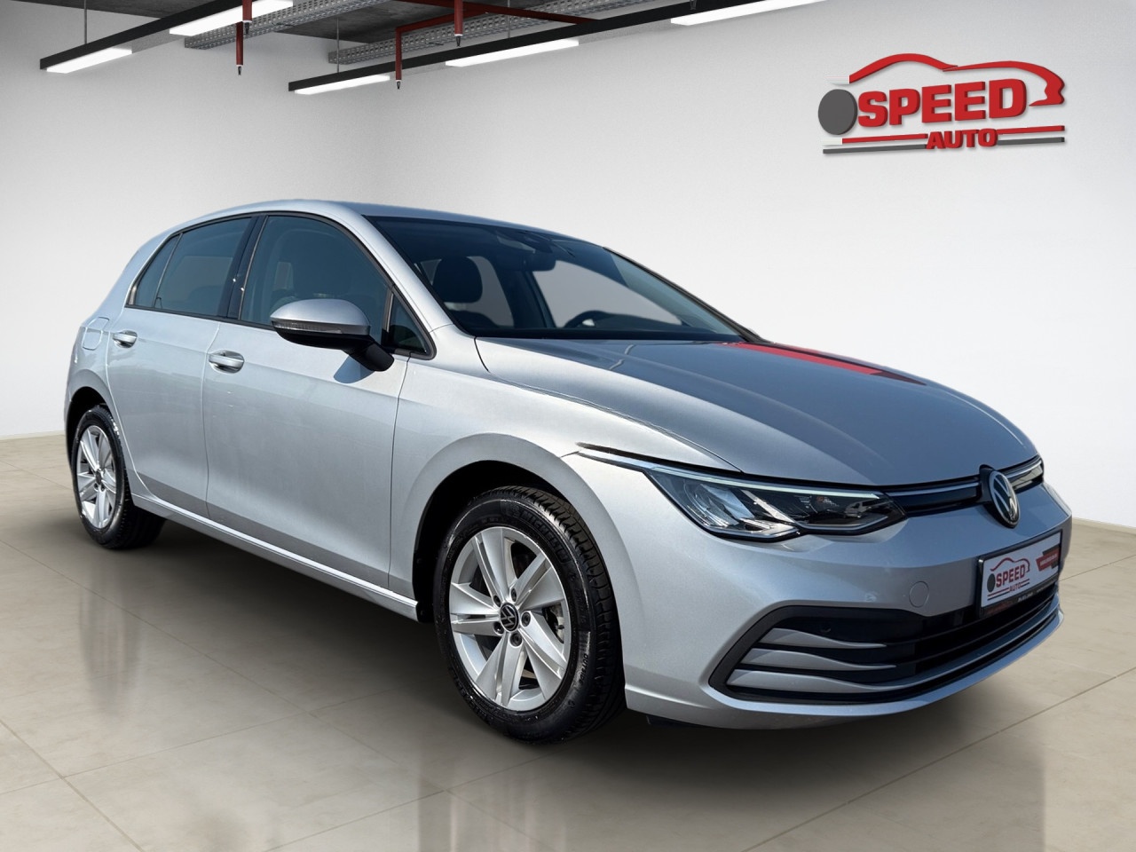 Volkswagen GOLF 8 2.0 TDI