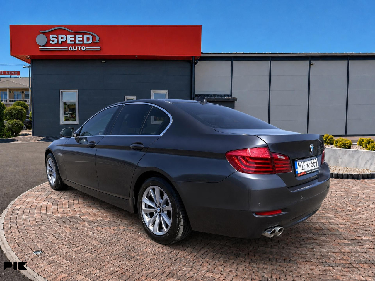 BMW 518d Exclusive Line Facelift Kamera LED