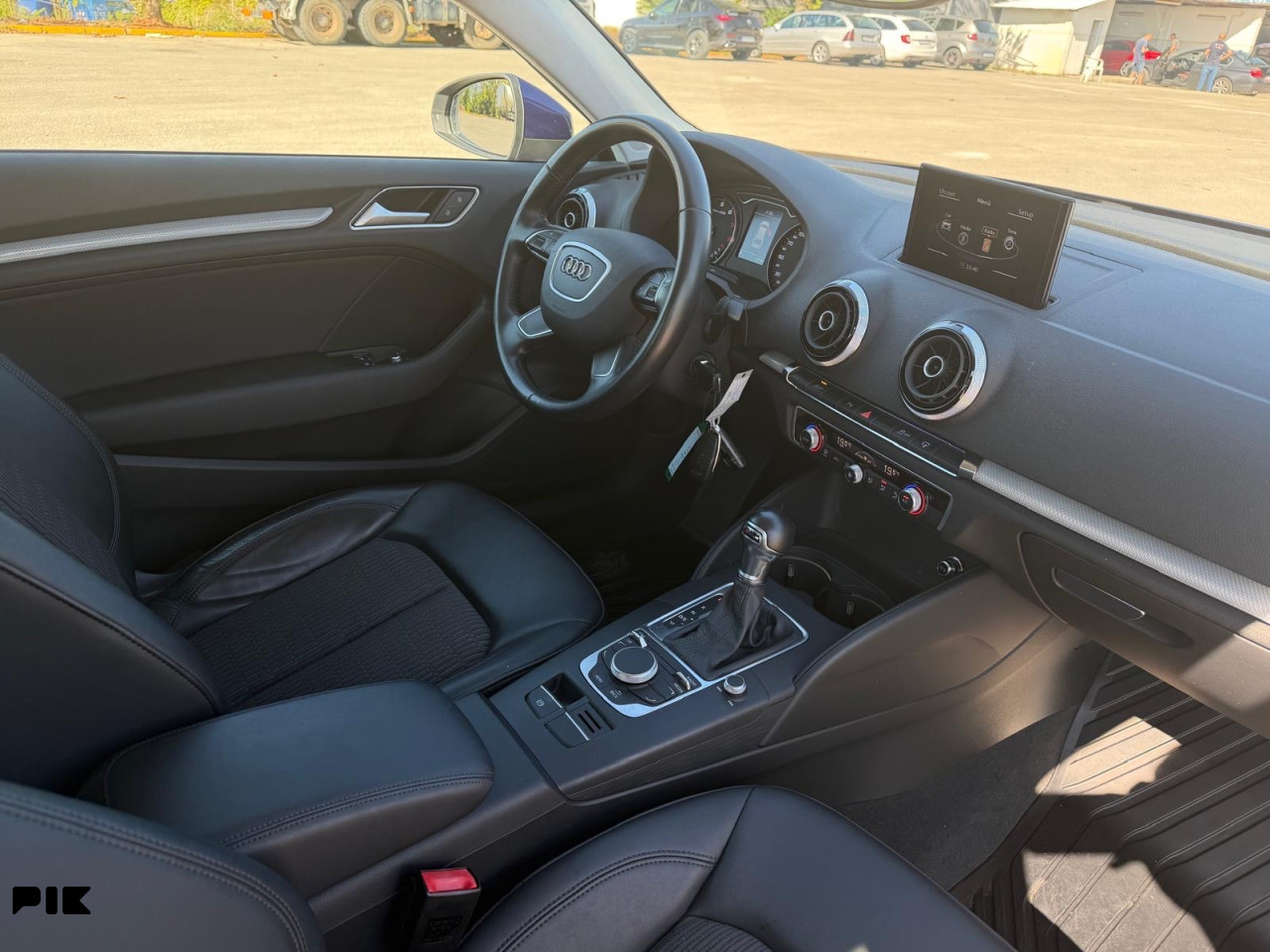 Audi A3 1.2 TFSI-Automatik-S-tronic-Ambition-2015g-UVOZ-