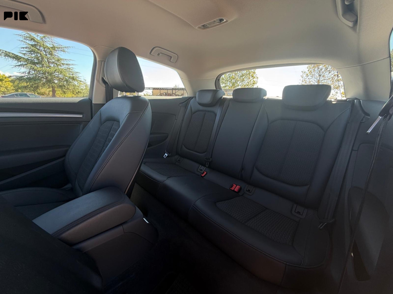 Audi A3 1.2 TFSI-Automatik-S-tronic-Ambition-2015g-UVOZ-