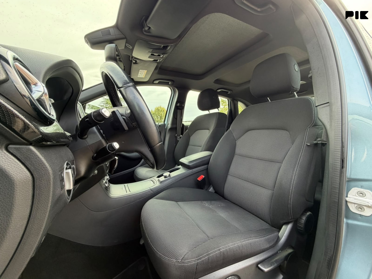Mercedes-Benz B 180 CDI-Automatik-7G-DTC-Panorama-2014g-UVOZ-