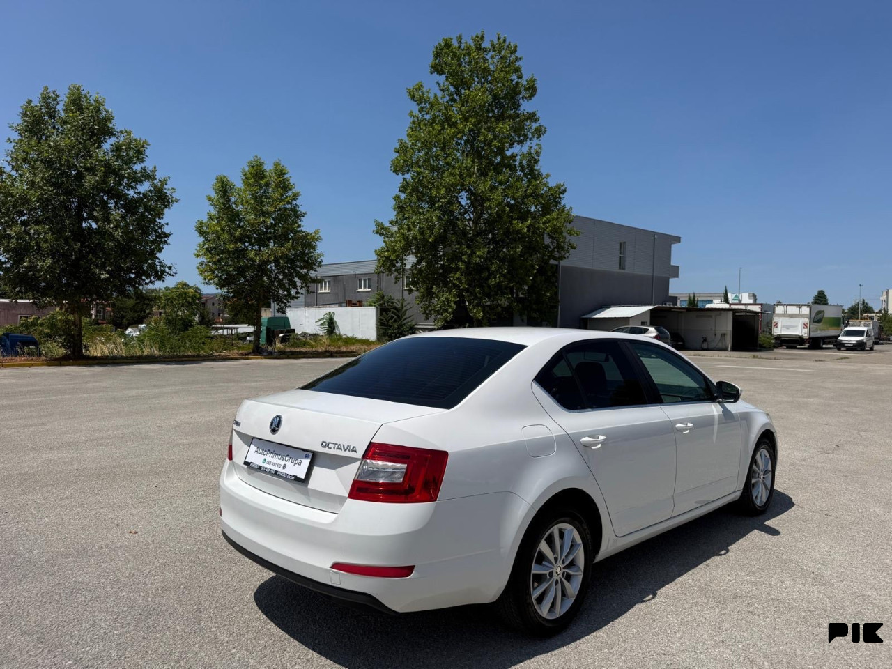 Škoda Octavia 1.6 TDI-110 KS-DSG-Automatik-Navi-TV-2017g