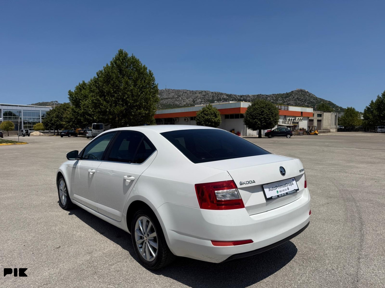 Škoda Octavia 1.6 TDI-110 KS-DSG-Automatik-Navi-TV-2017g
