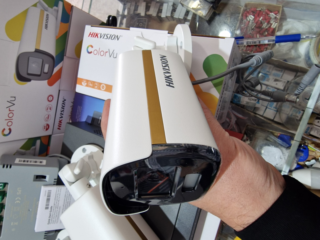 HIKVISION ColorVu SET 4x 2MP Kamera + DVR + Mikrofon + 100m kabla