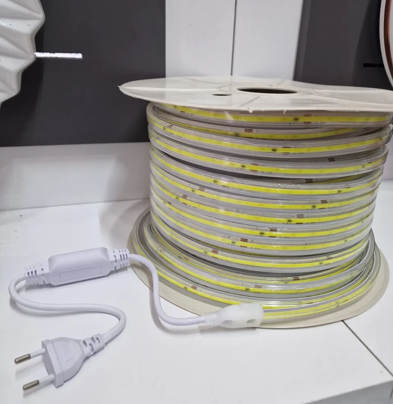 COB LED TRAKA 10W 220V IP65 6500K