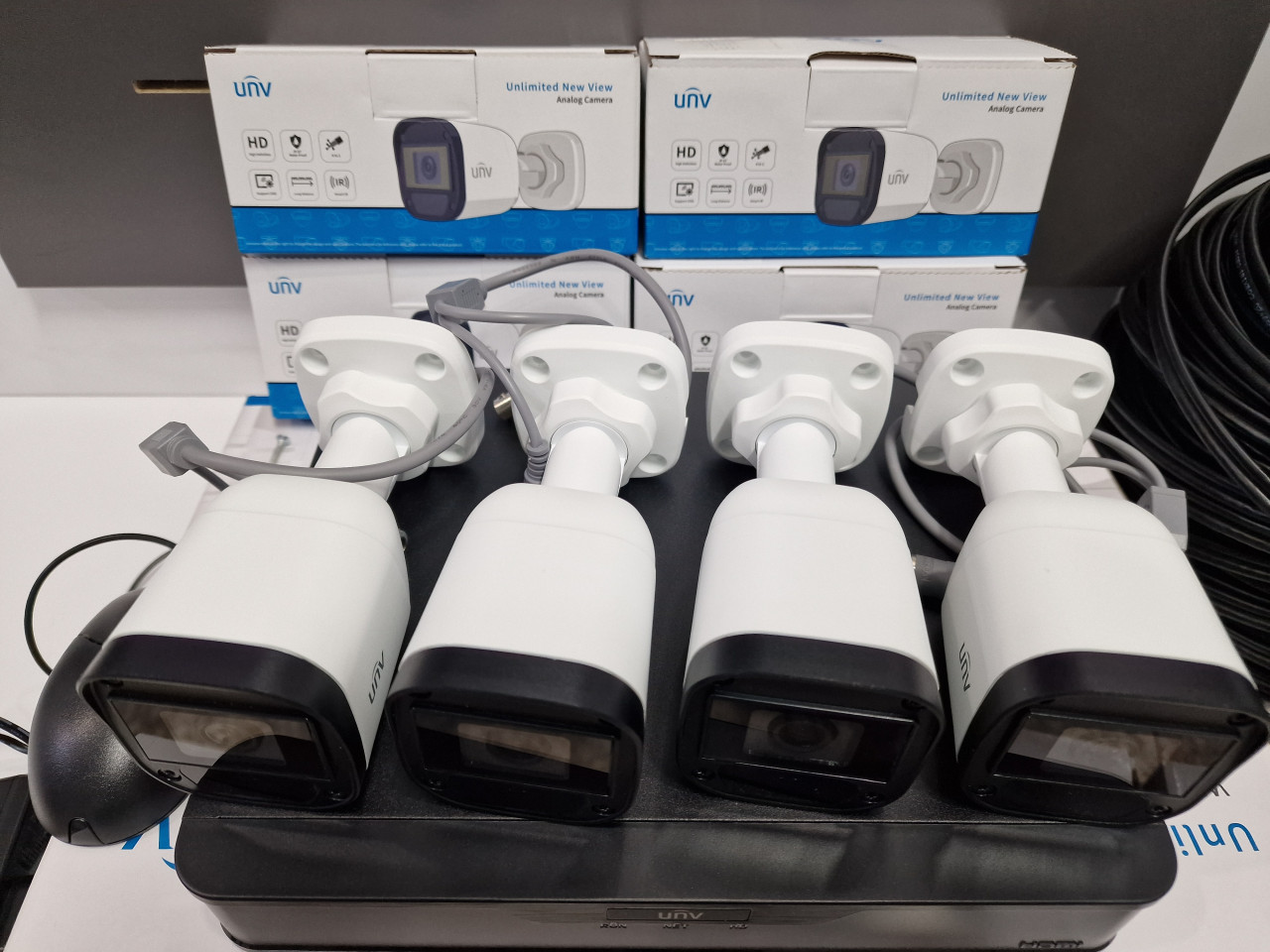 Set 4 x Kamera 5Mp Uniview