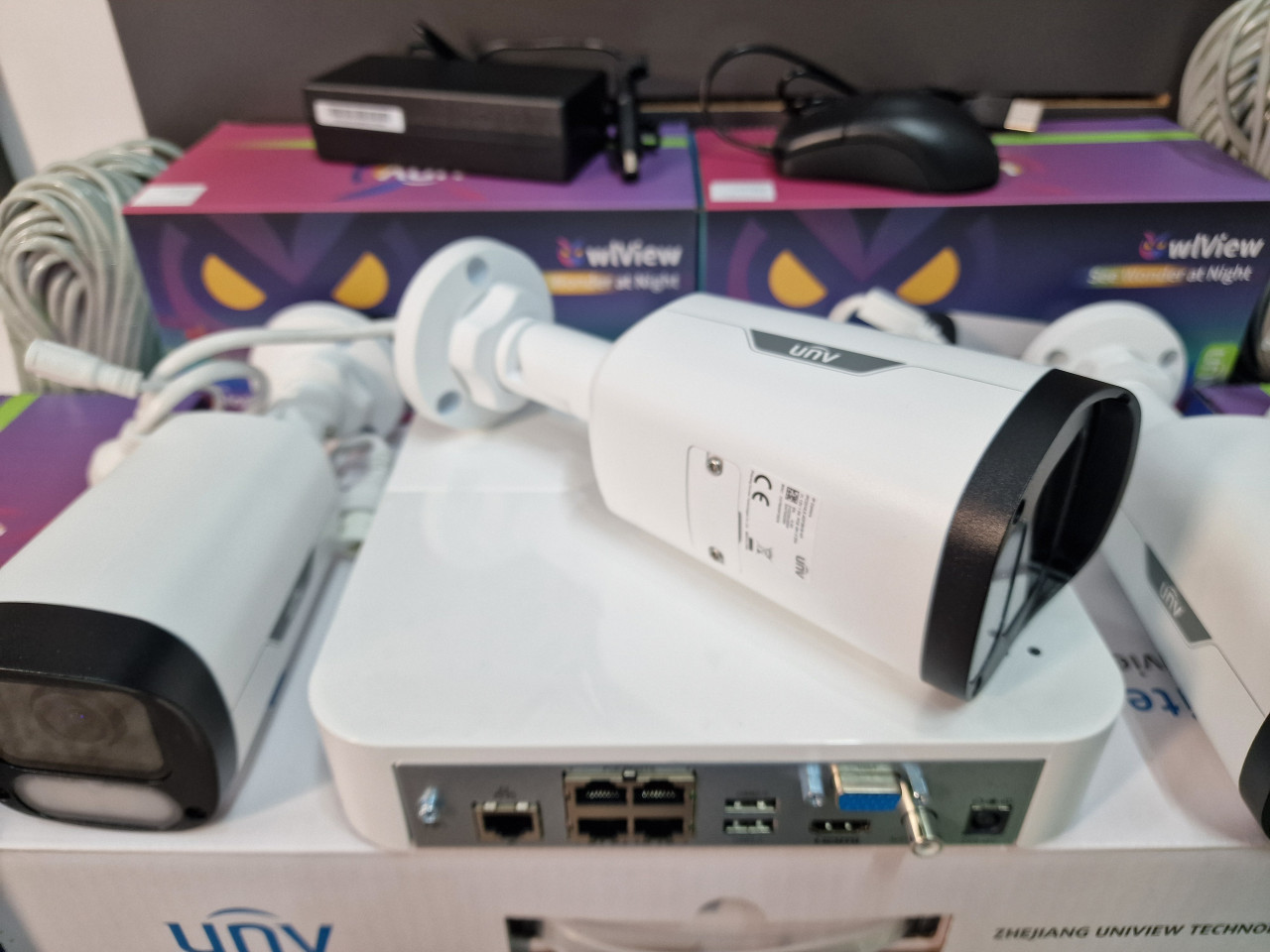 IP POE SET 4MP UNV WISE ISP SOVE KAMERA 5 Gen.