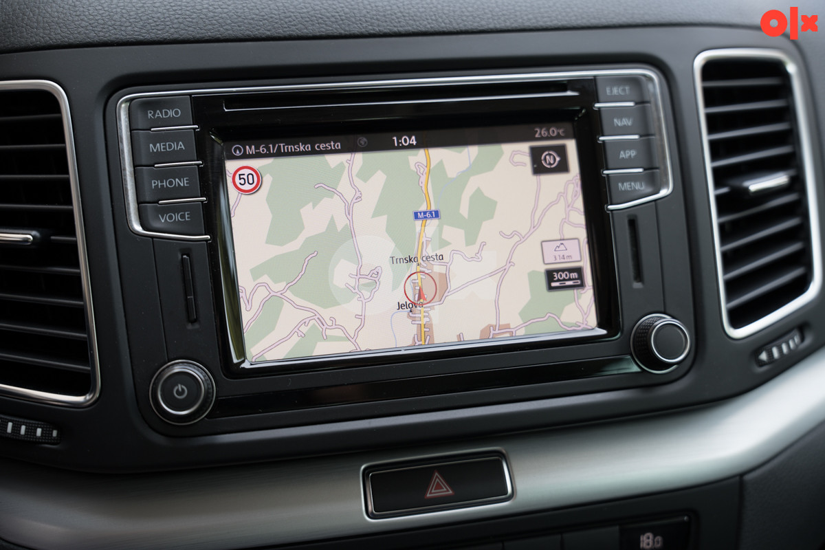 Volkswagen Sharan (-2986-ID)