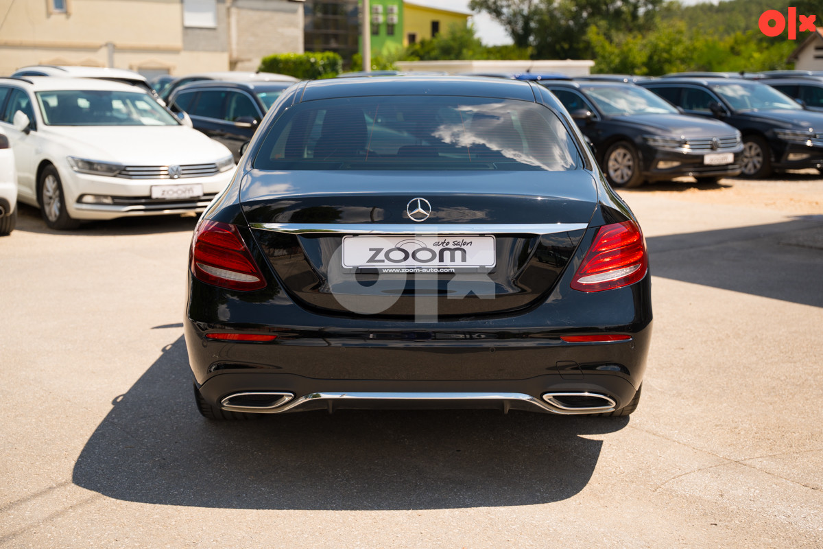 Mercedes-Benz E 220 D AMG (-4864-ID)