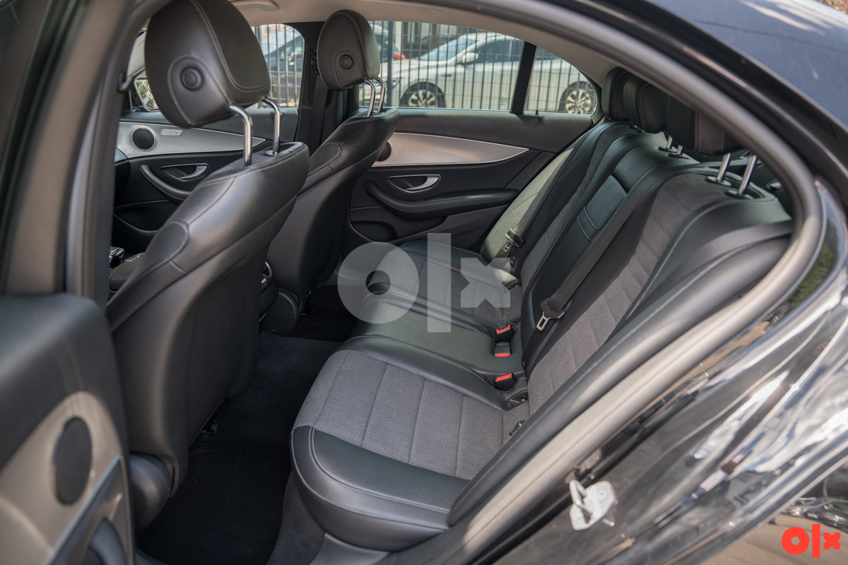 Mercedes-Benz E 220 D AMG (-4864-ID)