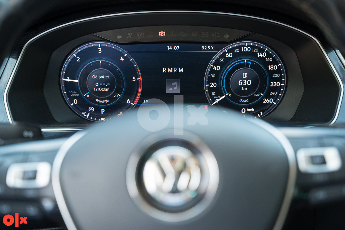 Volkswagen Passat 2.0 TDI DSG R-line (-8583-ID)