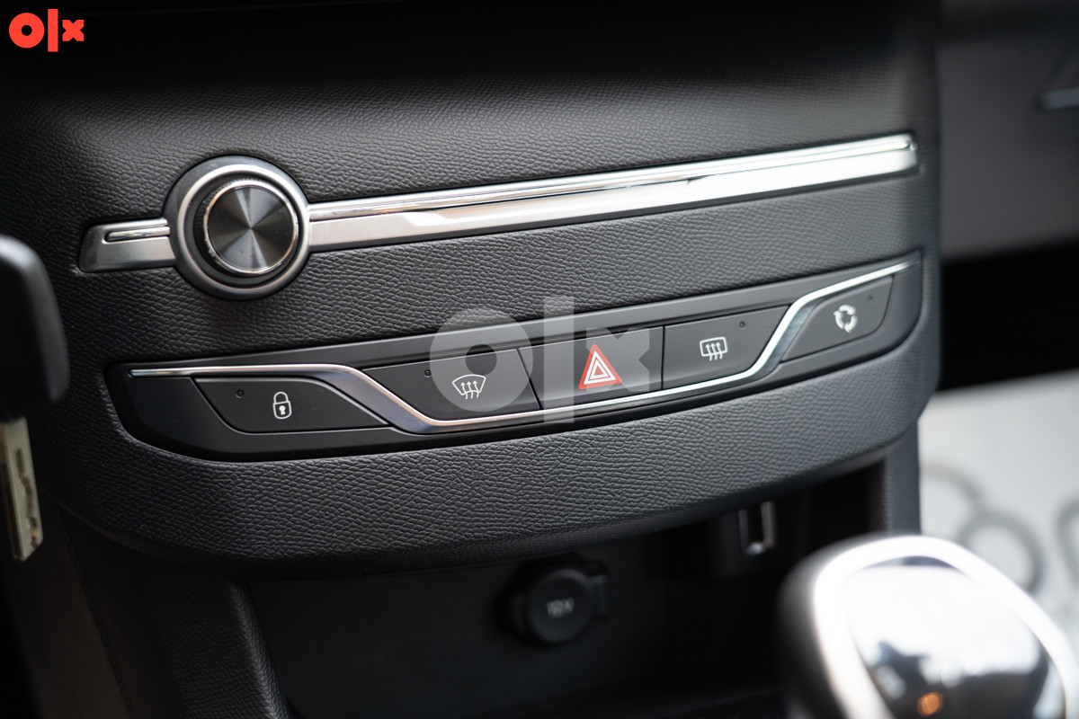 Peugeot 308 SW 1.5 BLUEHDI (-4439-ID)