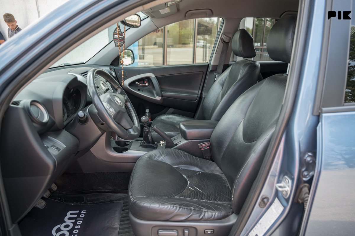 Toyota RAV 4 2.2 D 4X4 (-6723-ID)