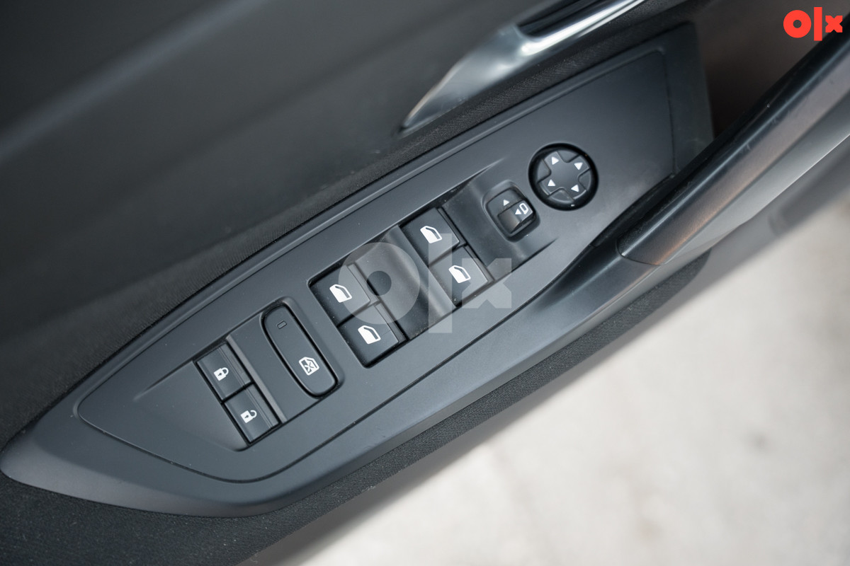 Peugeot 308 1.5 BlueHDI (-7627-ID)