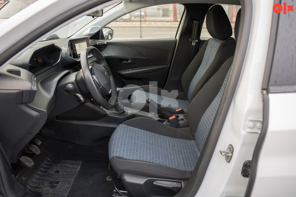 Peugeot 208 1.5 BlueHDI (-3820-ID)