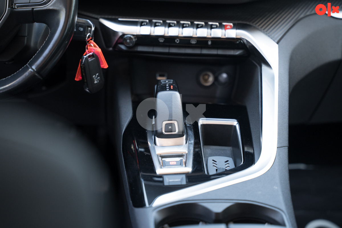 Peugeot 5008 1.5 BlueHDI (-7849-ID)