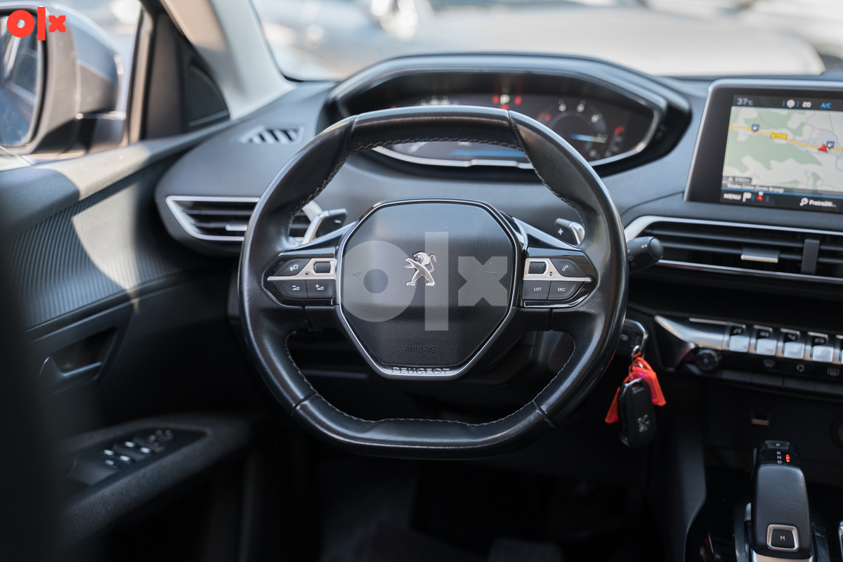 Peugeot 5008 1.5 BlueHDI (-7849-ID)