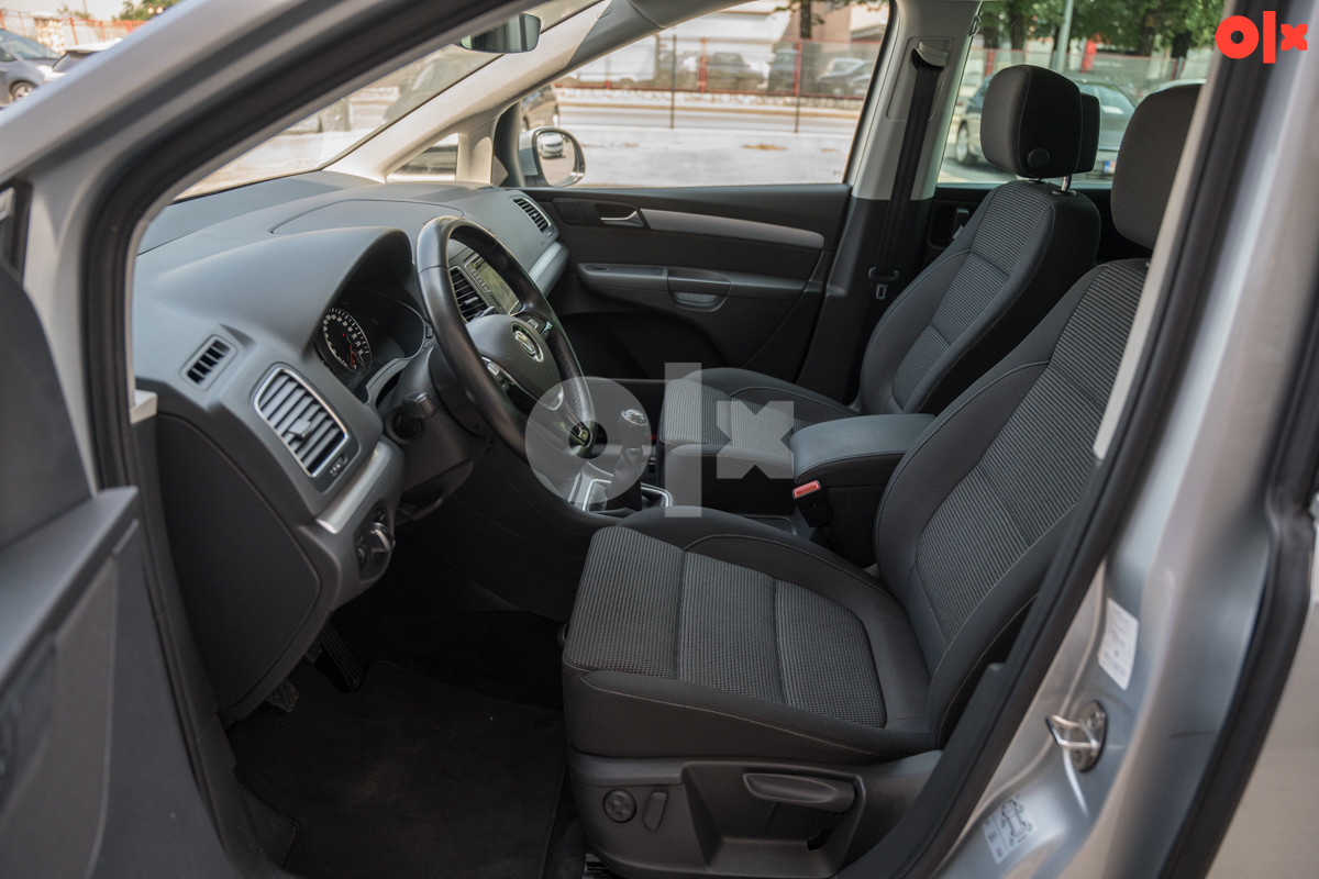 Volkswagen Sharan (-2986-ID)