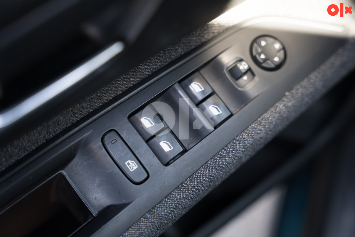 Peugeot 5008 1.5 BlueHDI (-7849-ID)