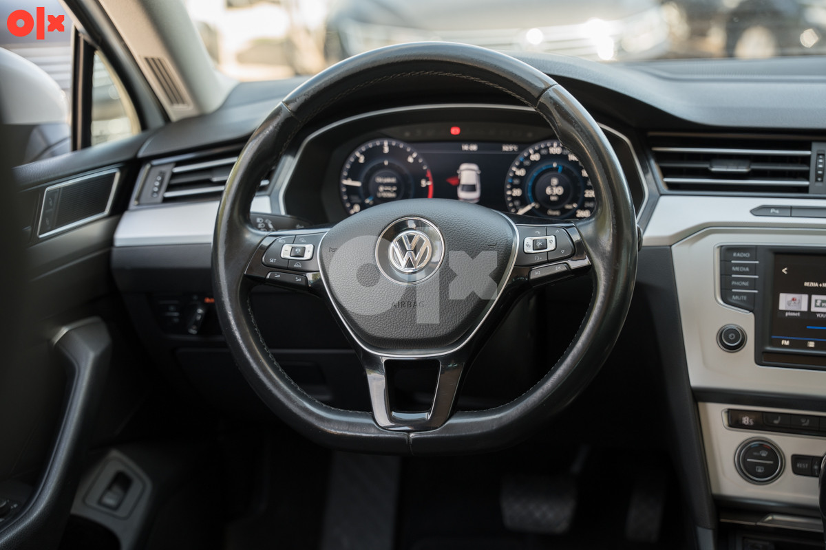 Volkswagen Passat 2.0 TDI DSG R-line (-8583-ID)