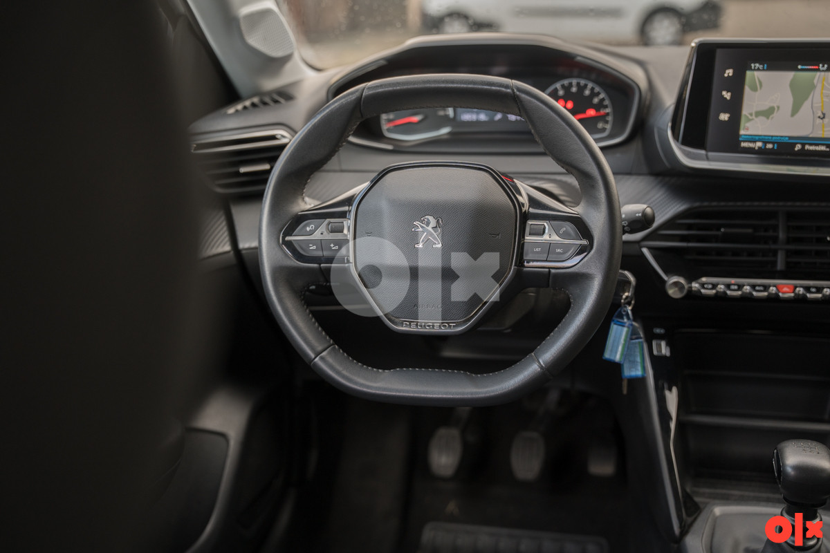 Peugeot 208 1.5 BlueHDI (-3820-ID)