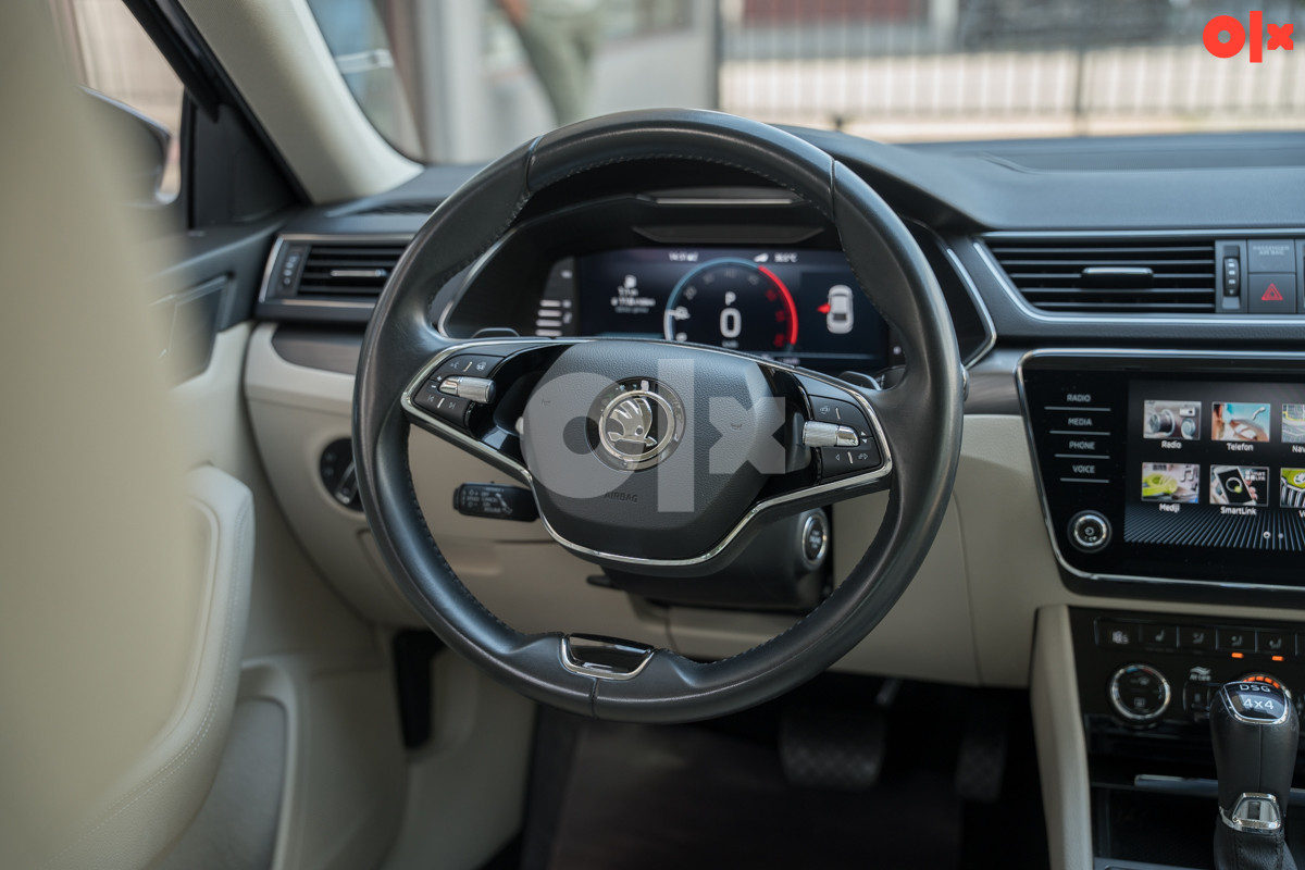 Škoda Superb 2.0 TDI DSG 4X4 (-1179-ID)