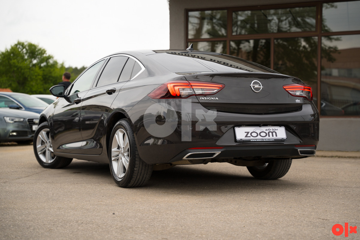 Opel Insignia 2.0 D GRAND SPORT (-9098-ID)