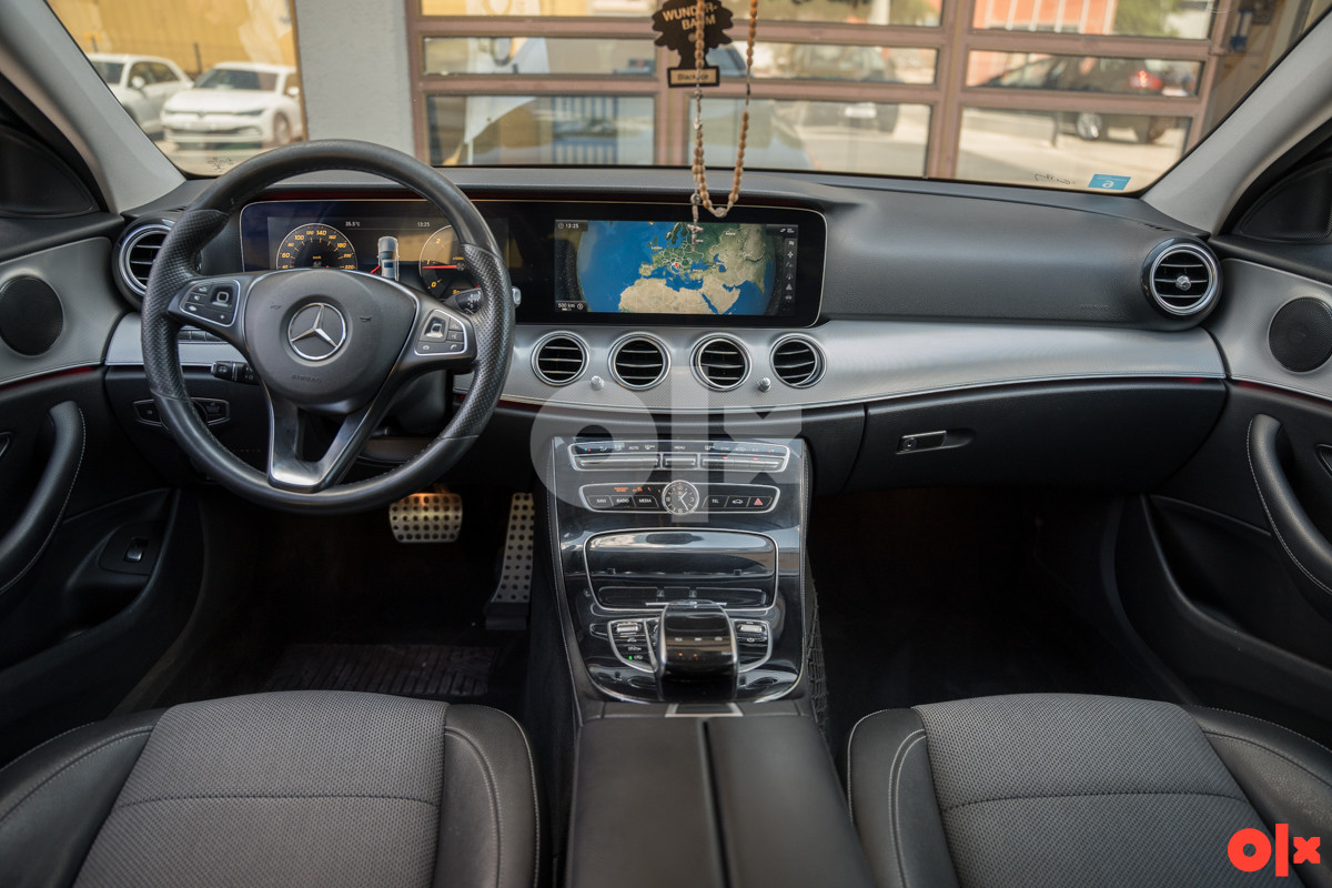 Mercedes-Benz E 220 D AMG (-4864-ID)