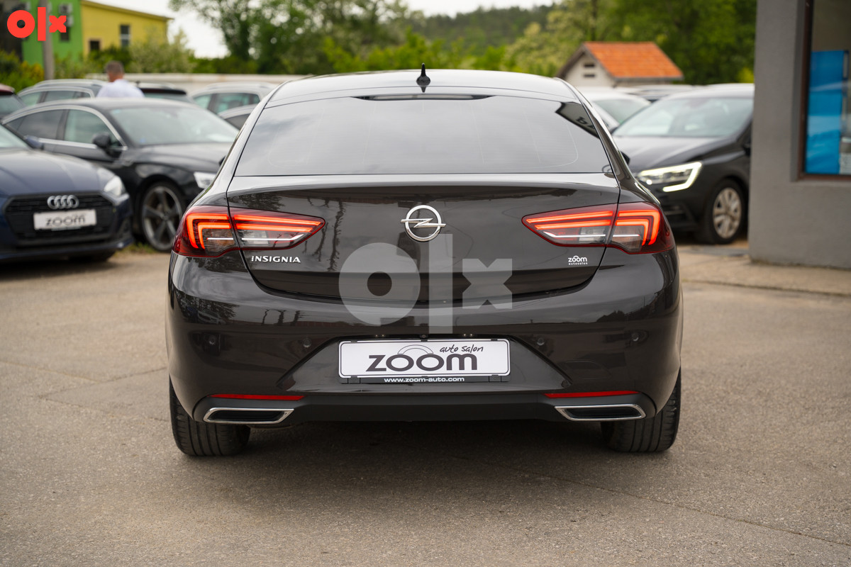 Opel Insignia 2.0 D GRAND SPORT (-9098-ID)