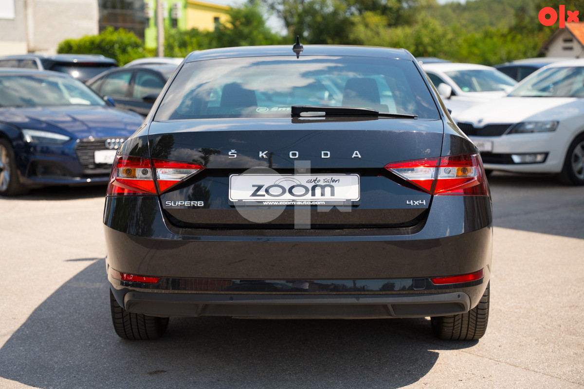 Škoda Superb 2.0 TDI DSG 4X4 (-1179-ID)