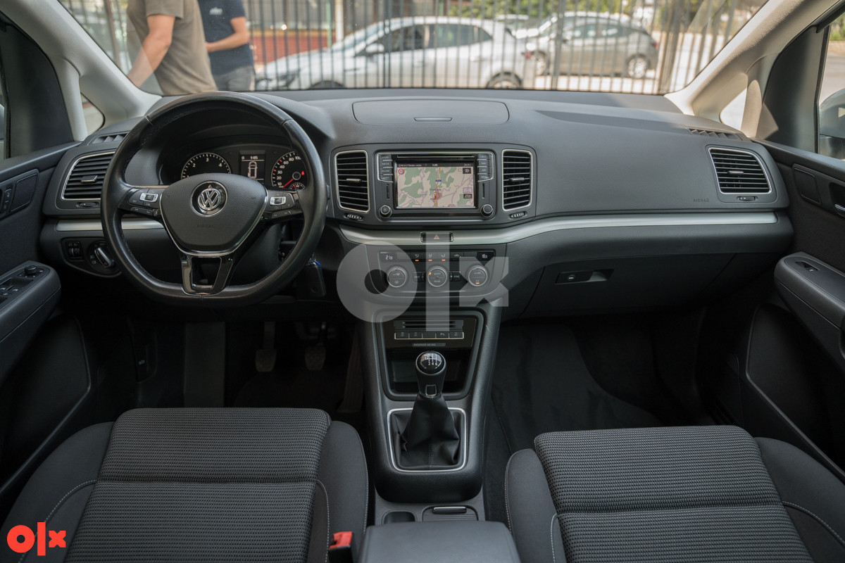 Volkswagen Sharan (-2986-ID)