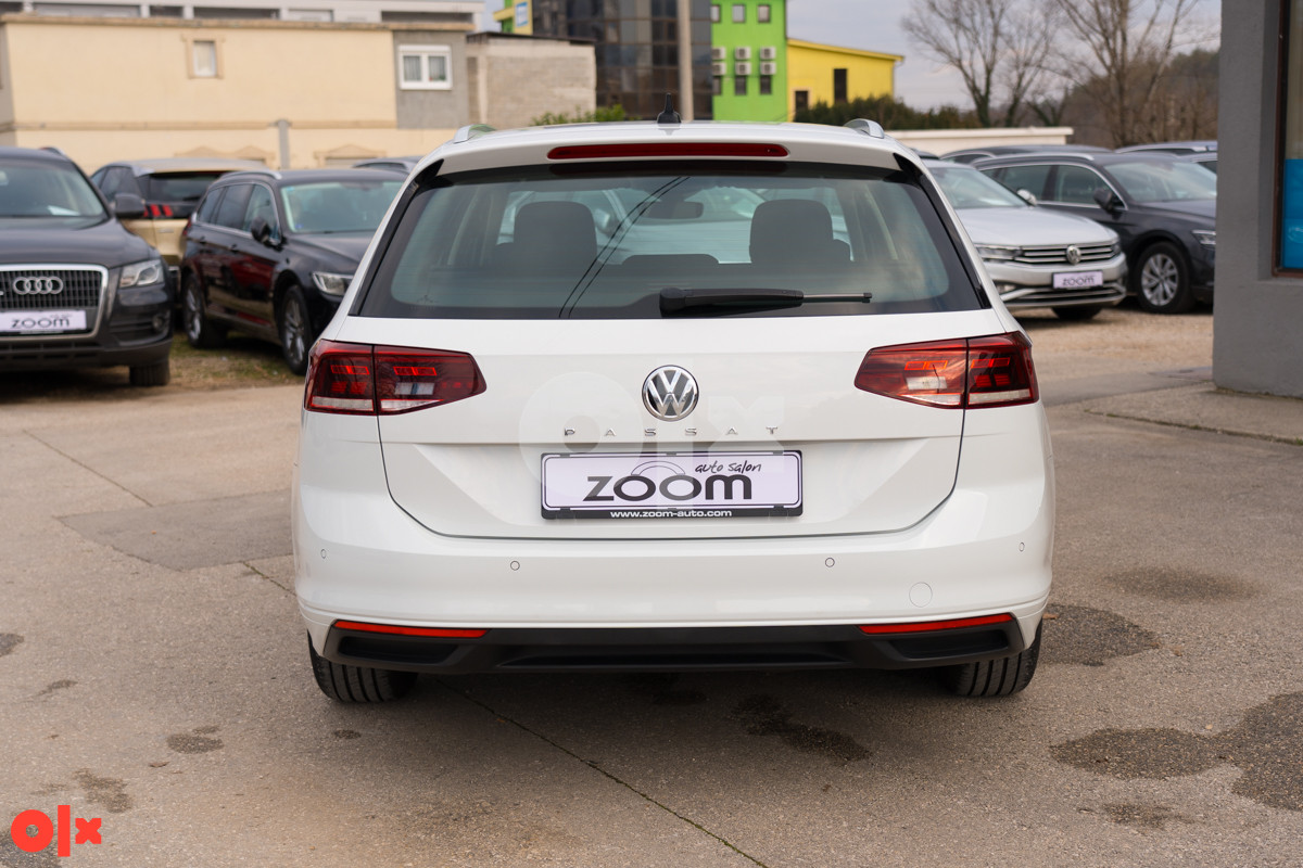 Volkswagen Passat 2.0 TDI DSG (-1182-ID)