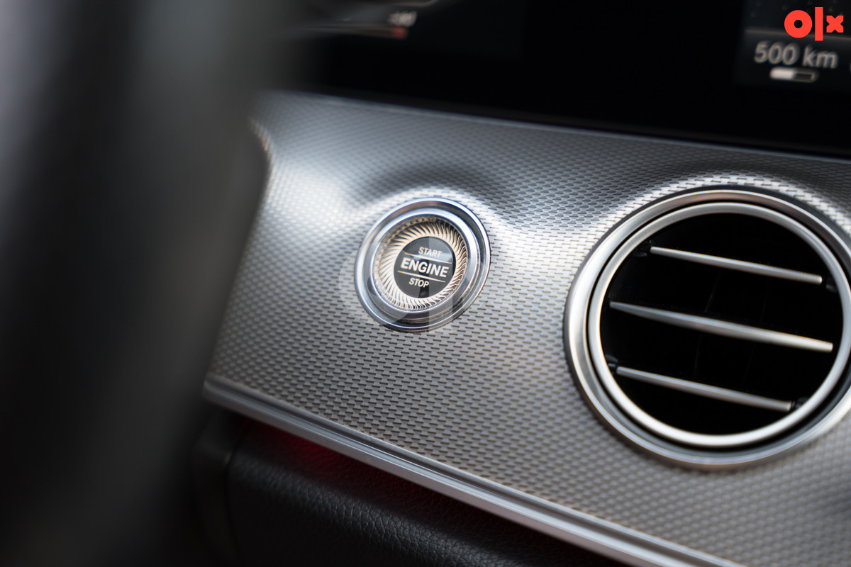 Mercedes-Benz E 220 D AMG (-4864-ID)