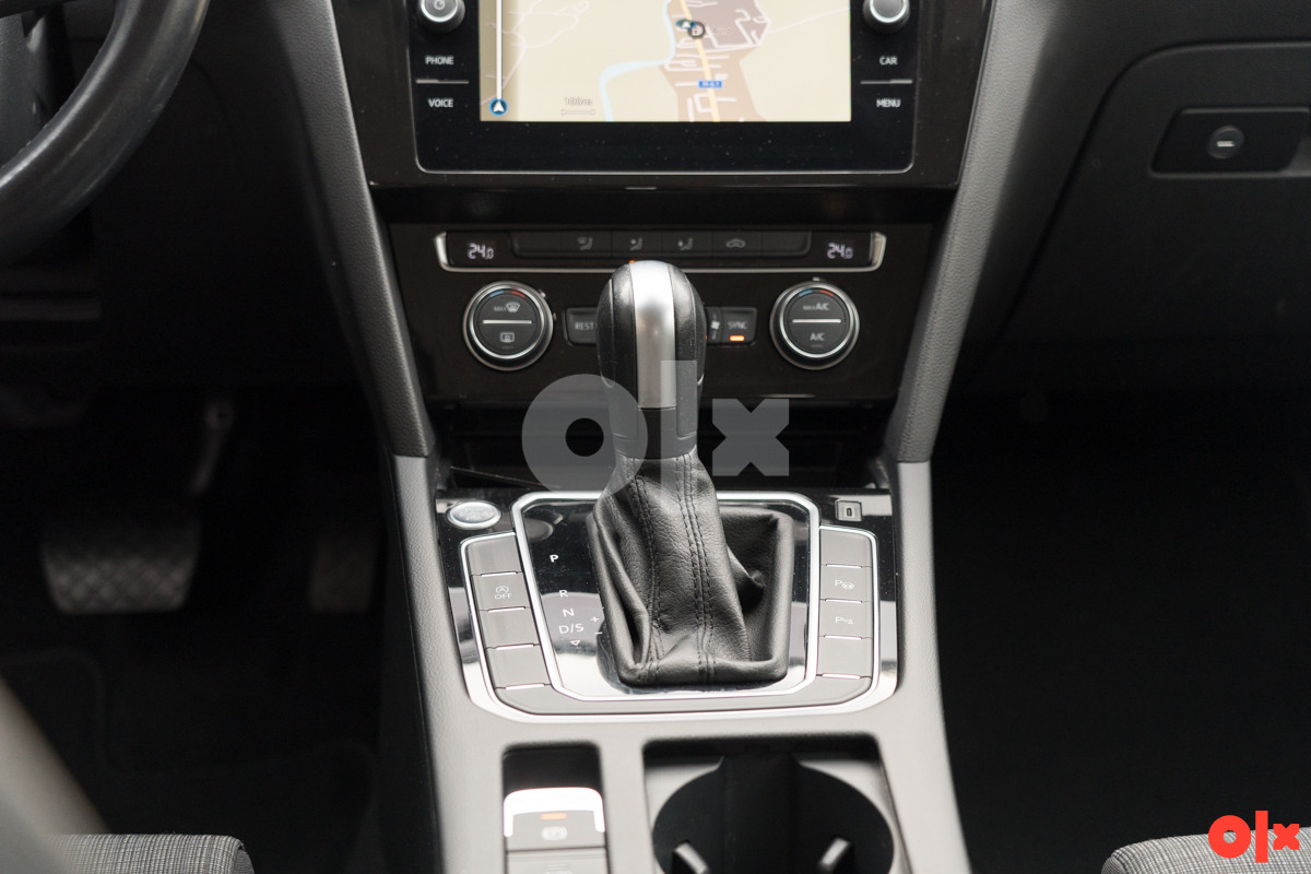 Volkswagen Passat 2.0 TDI DSG (-1182-ID)