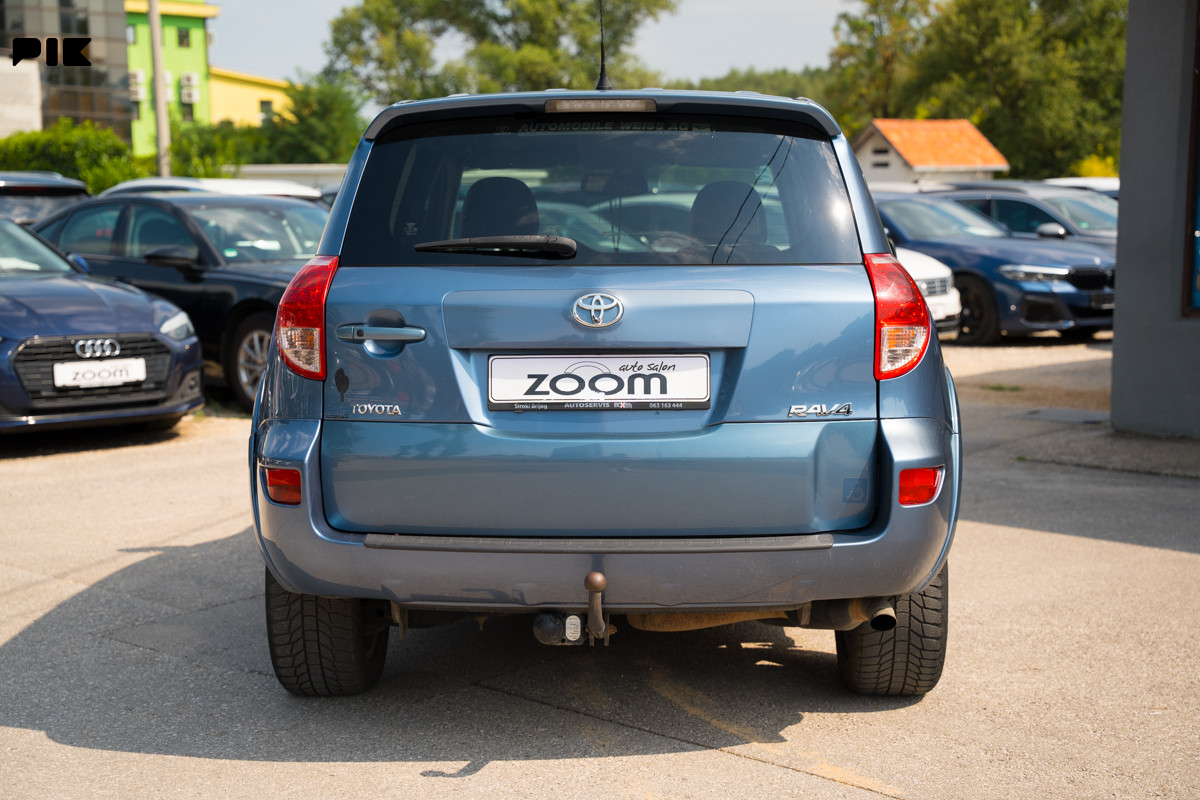Toyota RAV 4 2.2 D 4X4 (-6723-ID)
