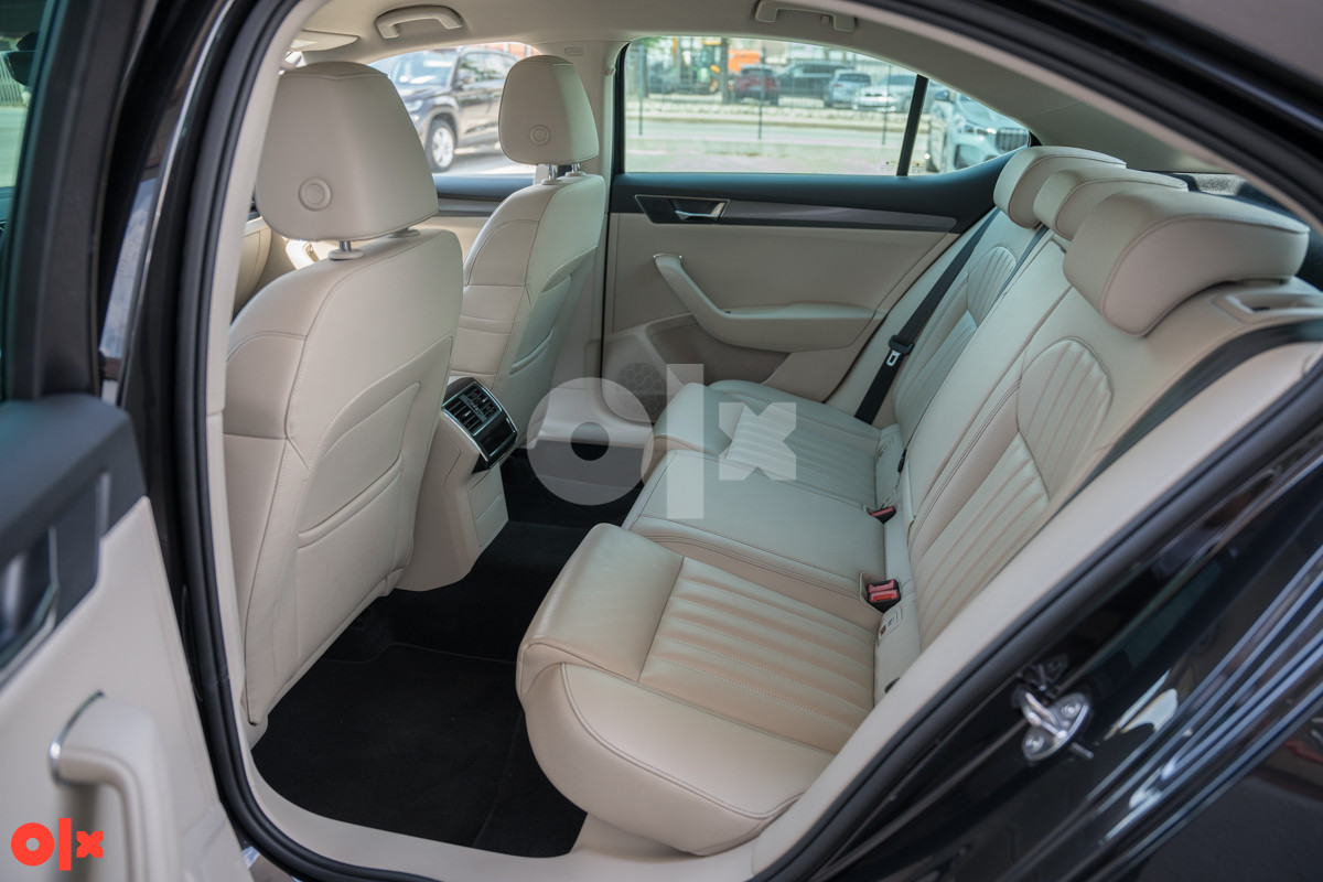 Škoda Superb 2.0 TDI DSG 4X4 (-1179-ID)