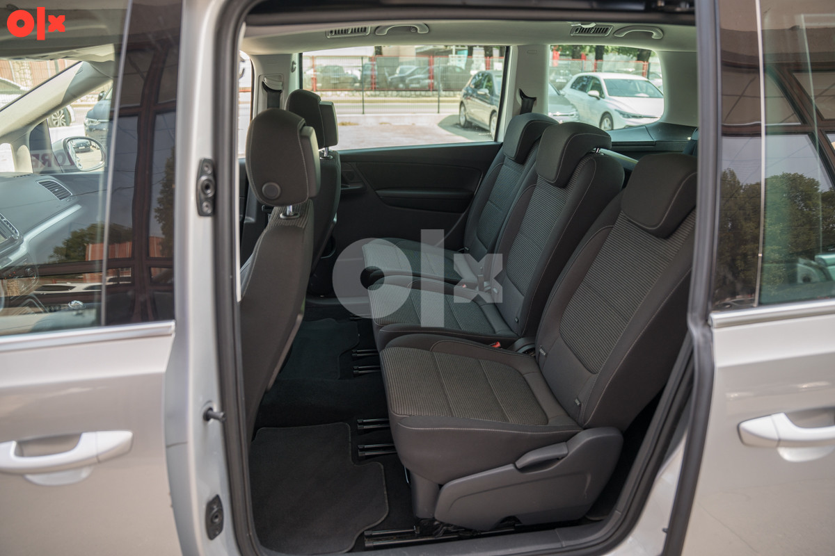 Volkswagen Sharan (-2986-ID)