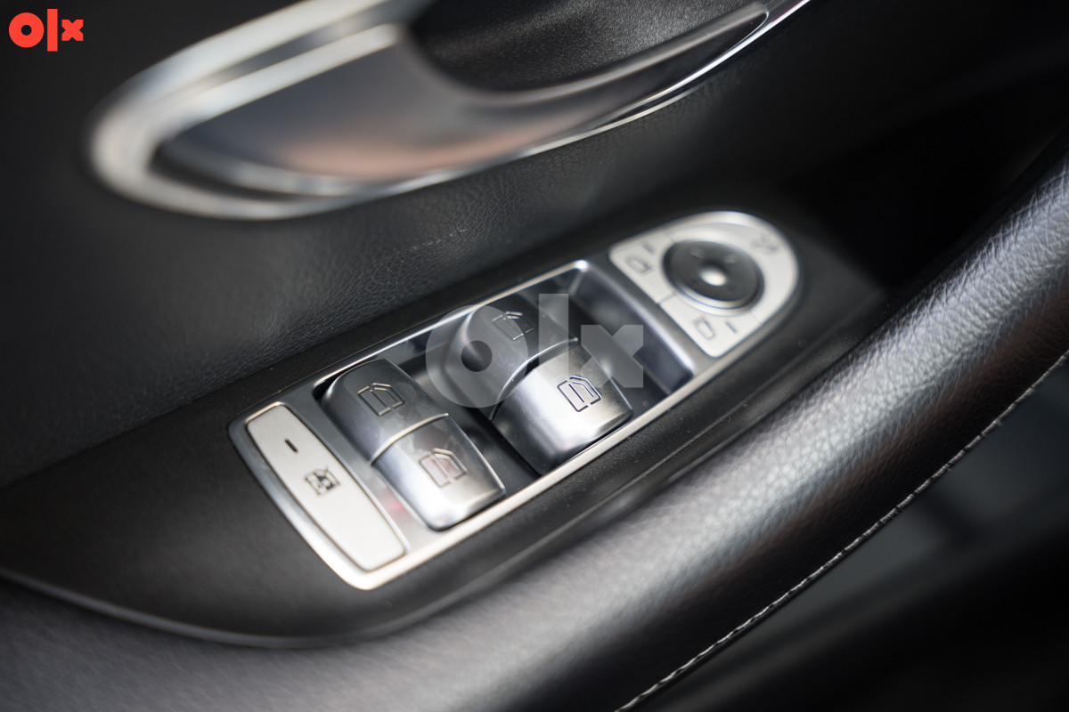 Mercedes-Benz E 220 D AMG (-4864-ID)