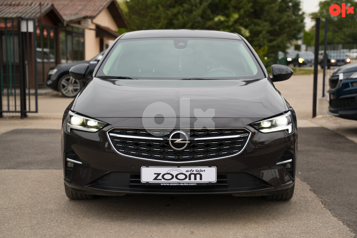 Opel Insignia 2.0 D GRAND SPORT (-9098-ID)