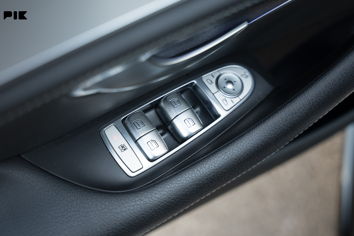 Mercedes-Benz CLS 400 D 4MATIC AMG (-6617-ID)