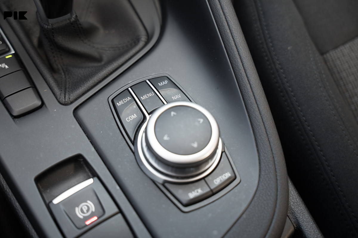 BMW X1 sDrive 20d (-7152-ID)