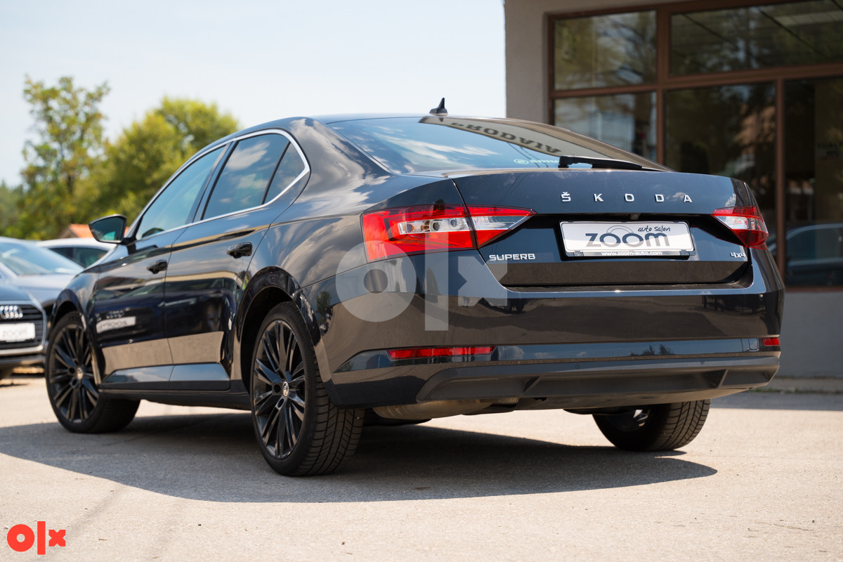 Škoda Superb 2.0 TDI DSG 4X4 (-1179-ID)